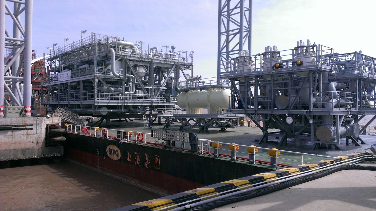 W?rtsil? Wins Two More Regasification Module Contracts For LNG Vessels